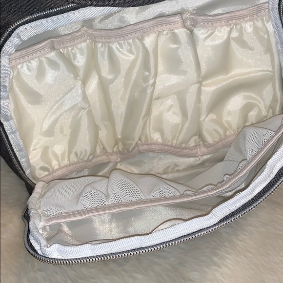 Soulsten Diaper Bag Backpack in Gray - Picture 8 of 14